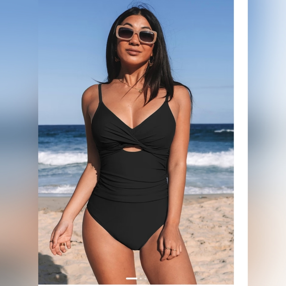 NWT Cupshe Black One-Piece Swimsuit Womens Large